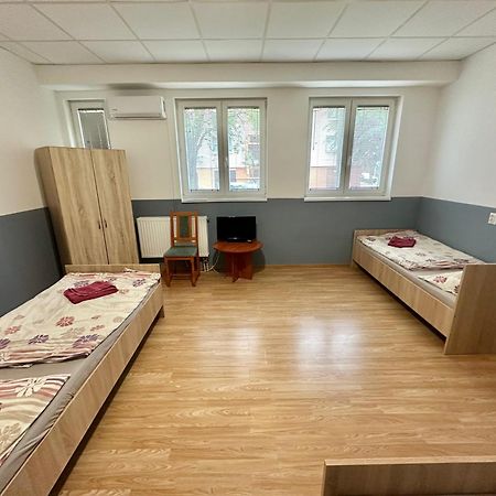 Lanchid Szallo Kecskemét Exteriér fotografie